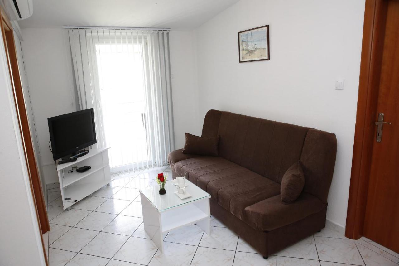 Apartments Lepur Vodice Ngoại thất bức ảnh